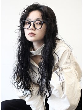 ココ 原宿(KOKO) 【KOKO_TOKYO】#20代30代40代#ウルフパーマ #フェミニンロング