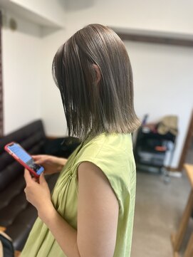 スケール(SCALE) オリーブベージュ