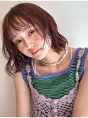 コテ巻きアレンジも可愛い♪大人気のぷつっとボブ