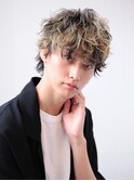 波巻きハイライトマッシュパーマウルフ