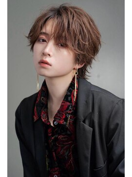 リップス 池袋(LIPPS) リバースセンターパートスパイラルパーマウルフおこぼれヘア