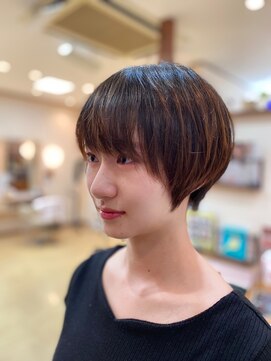 ヘアーハウス ハーツ(Hair House Heart’s) 小顔ショート