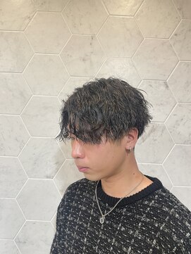 ブロッシー(blossy.) 縦落ちツイストスパイラル