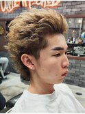ブリーチ/仏陀パーマ/ブッダパーマ/スパイキーショート/フェード