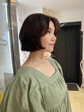 ポピンズ(poppins) レイヤーボブ