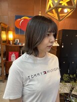 チャプター 問屋町(chapter)&nbsp;透明感ケアオリーブグレージュカラー顔まわりレイヤーボブカット