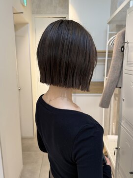 イオエ 三宮(ioe) 髪質改善/ボブ/黒髪/オリーブグレー/小顔カット/ココアベージュ