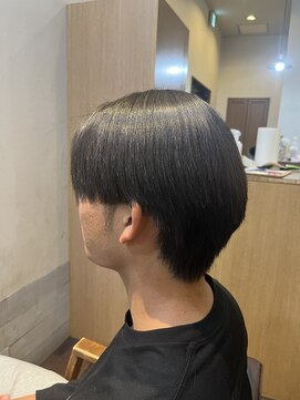 ヘアデザイン アズール(hair design azure) メンズ美髪縮毛矯正センターパート