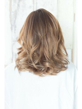 ヘアーパーク マンボ(HAIR PARK MAMBO) シャドールーツ 透け感 ミディアム【hair park MAMBO 豊田】