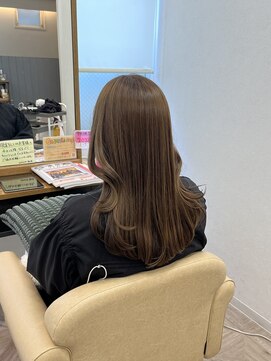 コトナ ヘアアンドリラックス 草加店(kotona Hair & relax) 【KOTONA草加】柔らかい質感のベージュカラー×ロングレイヤー