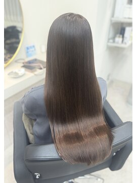 クアン(Cuan) 髪への負担を極限まで抑えたテラヘルツケアストレート◎