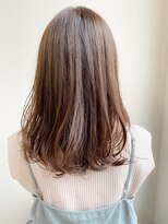 トゥーナ 表参道(tona) ミディアムレイヤー、外ハネボブ、グレージュ、脱白髪染め☆