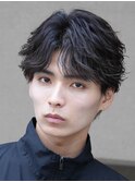 原宿毛流れセンターパートフェザーパーマビジネスヘア黒髪fifth