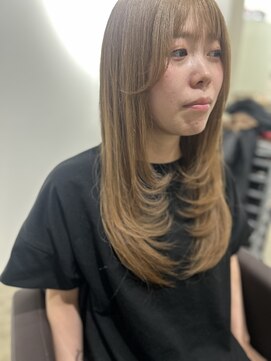 アトレ 福岡大名店(attrait) レイヤーカット