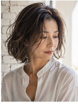アースオーセンティック 小平店(EARTH Authentic)&nbsp;白髪ぼかしハイライト×大人ゆるウェーブボブ
