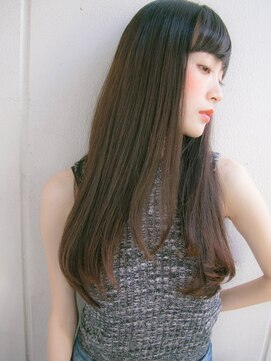 ルティア 池袋(Lutia) 黄色味を抑えたアッシュブラウン