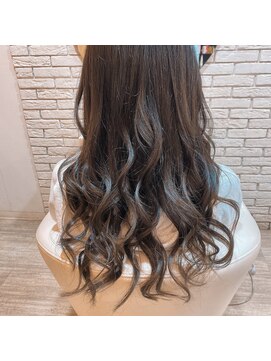 ノーブル(noble) ［noble副島］あざとかわいいグレーパール