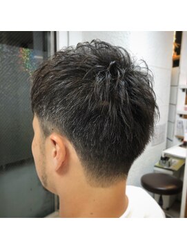 ちゅら髪 アップバングベリーショート