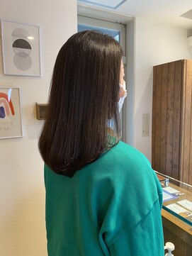 エクリ 麻布十番(equri) 大人ナチュラルセミロング