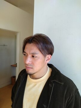 シャンプーボーイ 佐世保駅前店(SHAMPOO BOY) シルバーアッシュ