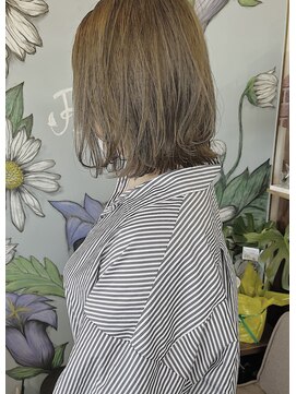 バンビ プライベート サロン(Bambi private salon) くびれレイヤーボブ＊オリーブアッシュカラー＊Bambi松平愛