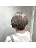 【白髪ぼかし】明るめグレージュ×骨格矯正ショートボブ