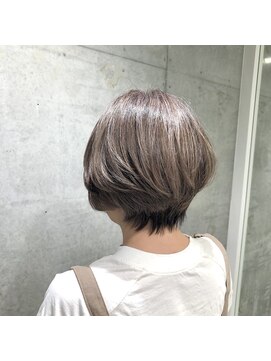 リュネッツ あざみ野店(lunettes) 【白髪ぼかし】明るめグレージュ×骨格矯正ショートボブ