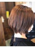 ショートボブ