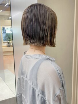 パークレーン アイス イヴェン(park lane ICI yeven) 切りっぱなしボブ20代30代40代ボブタッセルボブ外ハネボブrena