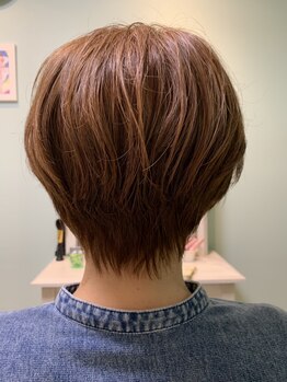 サロン ブーゲンビリアの写真/一人ひとりに合ったカラーの提案が得意◎白髪ぼかしハイライトでオシャレにカバーし大人の綺麗を演出♪