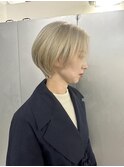 ショート× ホワイト