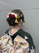 アム(am)&nbsp;シニヨンアレンジ