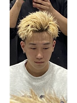 クレオ 片江店(CREO) メンズカットブリーチカラー