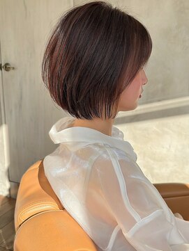 アフロート ルヴア(AFLOAT RUVUA) みねスタイル♪ 前下がり ひし形 ショートボブ 30代 40代 50代