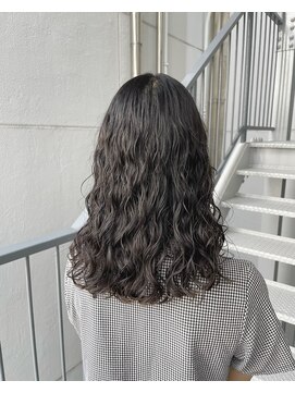 アーク 表参道(arc) ミディアムウェーブパーマ♪