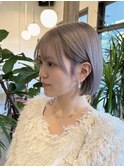 ホワイトミルクティベージュ×ぱつっとボブ♪