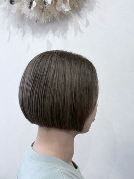 コク(COQU.) ショートボブ