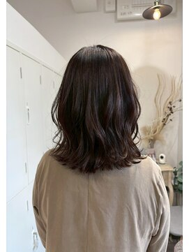 ロッカ(ROCCA) 上品ゆるウェーブミディ