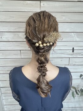 デコヘアー キートス(DECO HAIR kiitos) あみおろしスタイル