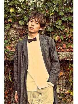 ブーケ(BOUQUET) フェザーマッシュ・サイドパートショート・ワイルドアップバング