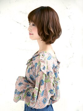 フーチー クーチー アマティー 豊中店(FUCHI KUCHI amati) 大人の女性も楽しめるラブリーショートボブ