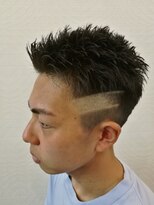 イエローズ ヘアーカットスタジオ(YELLOWS hair cut studio) ワイドライングラデーション