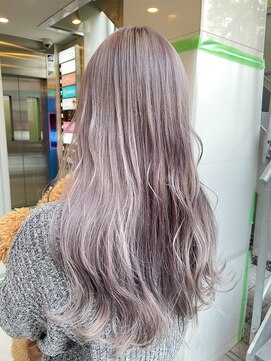 ルイス(L'wis) プラチナパールアッシュ♪代表朝長