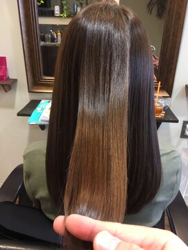 ミューク(mjuk) ツヤ感抜群縮毛矯正