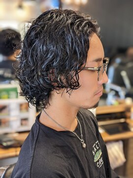 ワンワンオー バーバーショップ コンチネンタル(@110 BARBER SHOP continental) スパイラルパーマ
