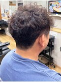 20代30代40代ビジカジメンズパーマワイルドオシャレ感刈り上げ