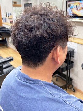 ヘアーコレクション グロース(HAIR COLLECTION Growth) 20代30代40代ビジカジメンズパーマワイルドオシャレ感刈り上げ