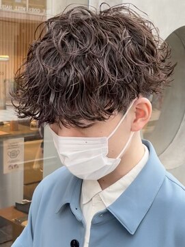 フィフス 栄(fifth) 波巻きパーマツイストパーマメンズマッシュ波巻きスパイラル栄駅