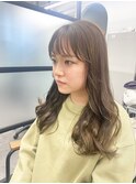 大人レイヤーナチュラルくびれヘア無造作パーマブロンドベージュ