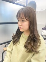 ナンバー アリア 三軒茶屋(N° aria) 大人レイヤーナチュラルくびれヘア無造作パーマブロンドベージュ